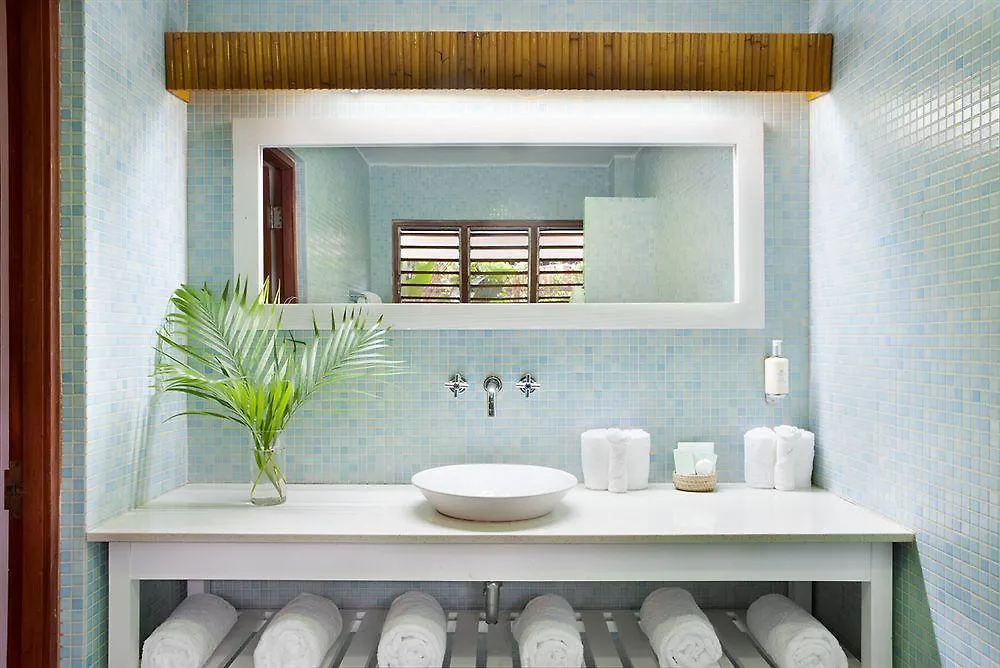 Idle Awhile Resort Негрил Отель