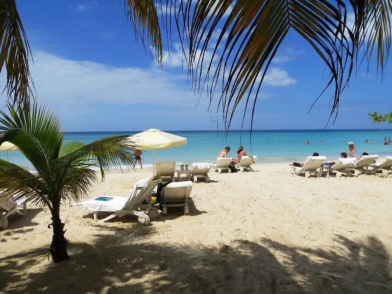 *** Hotel Idle Awhile Resort Negril Jamaica